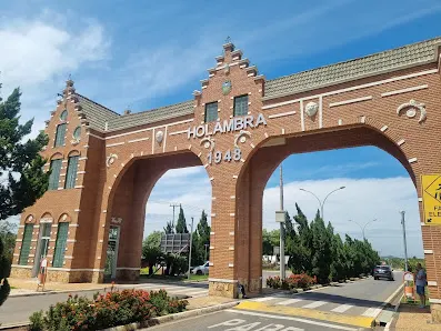 Foto 2 de Portal Turístico da Cidade de Holambra