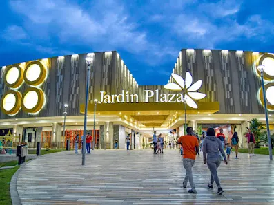 Foto 7 de Jardín Plaza Shopping Mall