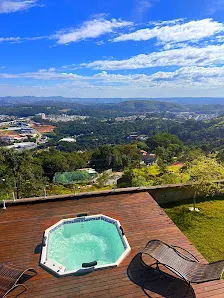 Foto 7 de Chalé das Montanhas – Refúgio Romântico com Jacuzzi em Mairiporã