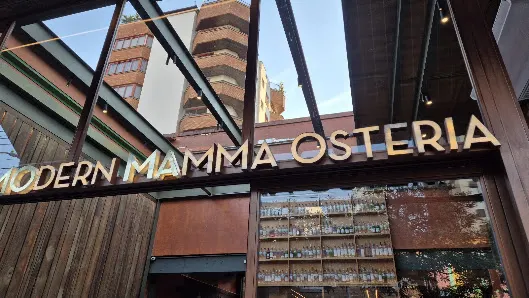 Foto 2 de MOMA FERREIRA DE ARAÚJO- Modern Mamma Osteria