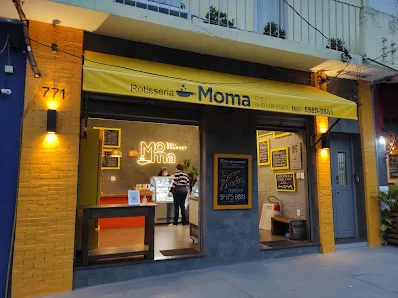 Foto 2 de Moma Deli Gourmet