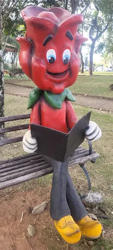 Foto 3 de Praça dos Coqueiros