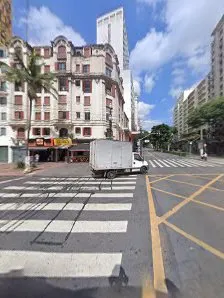 Foto 3 de Estátua de Engraxate