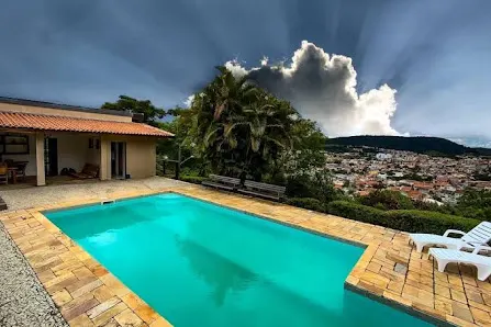 Foto 6 de Pet Friendly Quiet Chalet With Pool