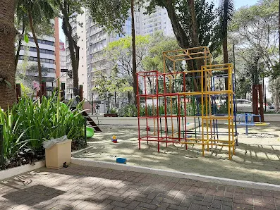Foto 2 de Parque Infantil P.A. 09 Vermelho e branco