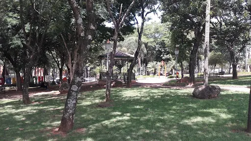 Foto 26 de Praça dos Coqueiros