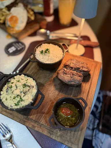Foto 17 de BASE Steakhouse