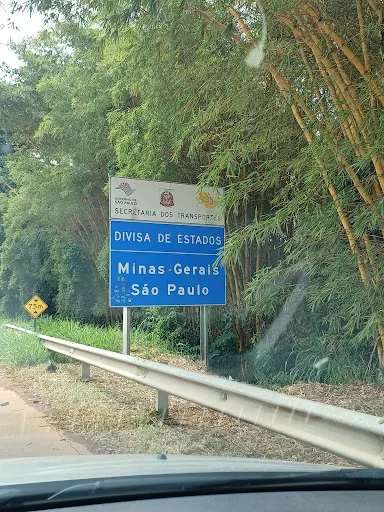 Foto 8 de Divisa São Paulo e Minas Gerais