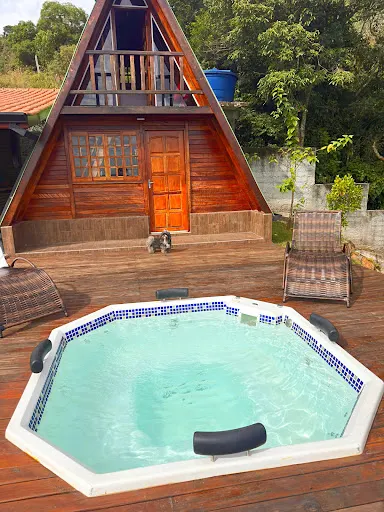 Foto 17 de Chalé das Montanhas – Refúgio Romântico com Jacuzzi em Mairiporã