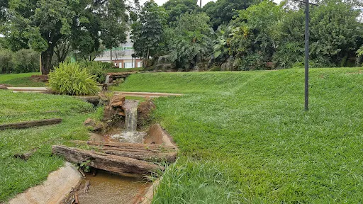 Foto 21 de Praça da Cachoeira