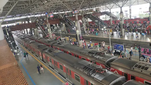 Foto 10 de BRAS CPTM - Saída Lgo da Concórdia