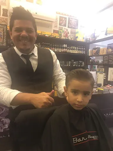 Foto 10 de Barbearia Bar Chácara Santo Antônio