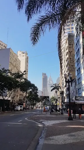 Foto 11 de Estátua de Engraxate