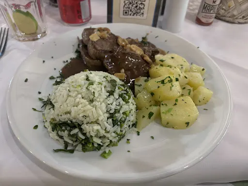 Foto 20 de Restaurante Dona Florinda
