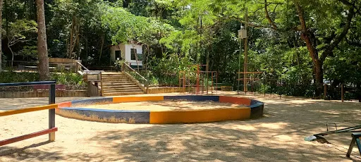 Foto 9 de Parque Alfredo Volpi
