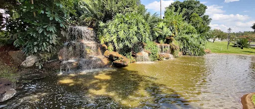 Foto 24 de Praça da Cachoeira