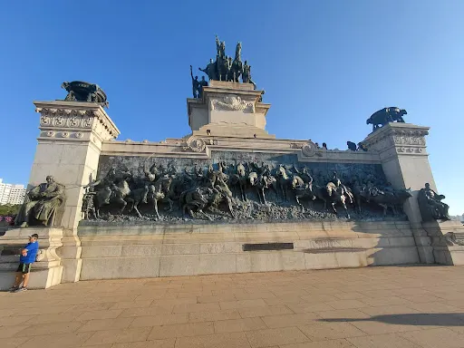 Foto 31 de Monumento à Independência