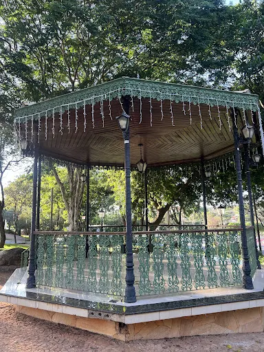 Foto 9 de Praça dos Coqueiros