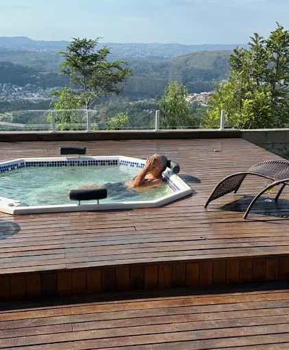 Foto 24 de Chalé das Montanhas – Refúgio Romântico com Jacuzzi em Mairiporã