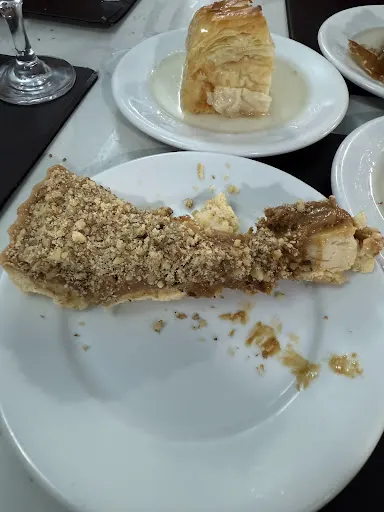 Foto 40 de Restaurante Acrópolis