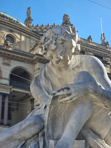 Foto 33 de Praça Ramos de Azevedo
